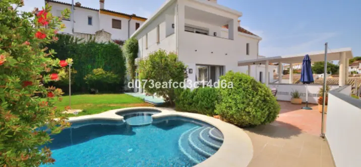 Venta de villa independiente en Ronda 0