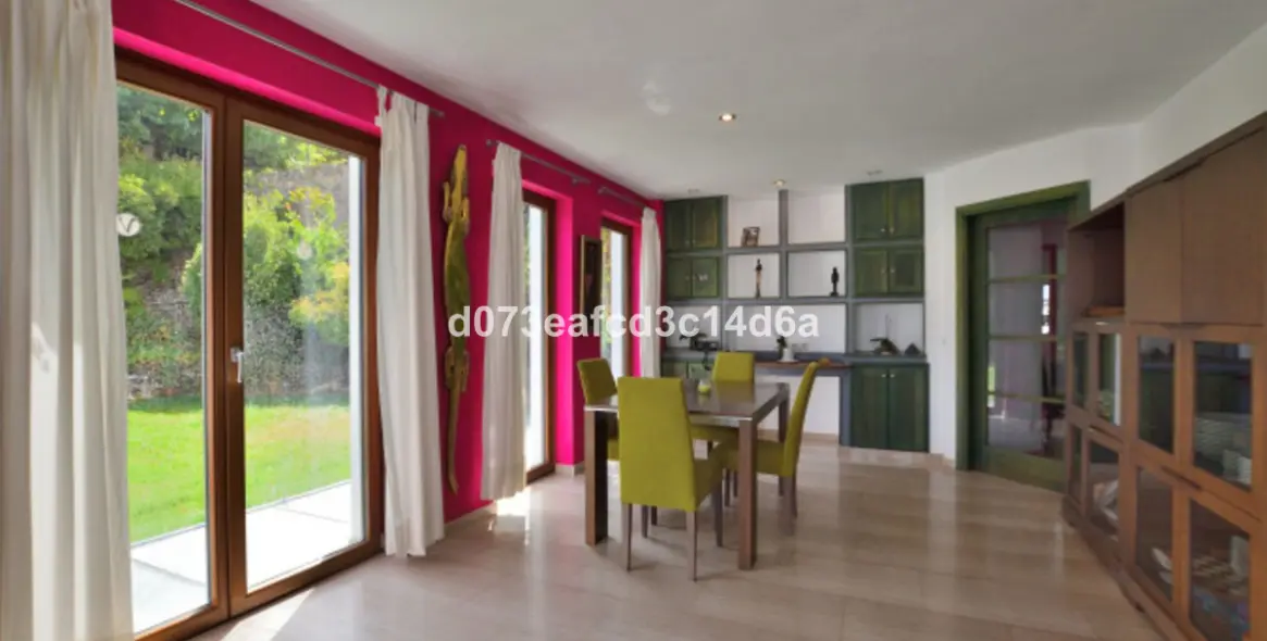 Venta de villa independiente en Ronda 22
