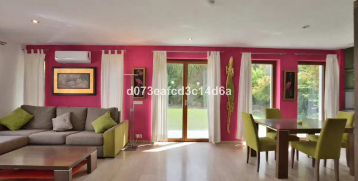 Venta de villa independiente en Ronda 24