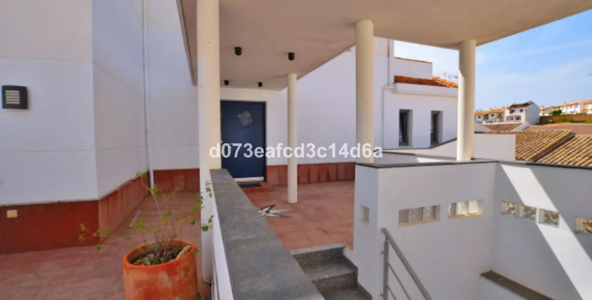 Venta de villa independiente en Ronda 30