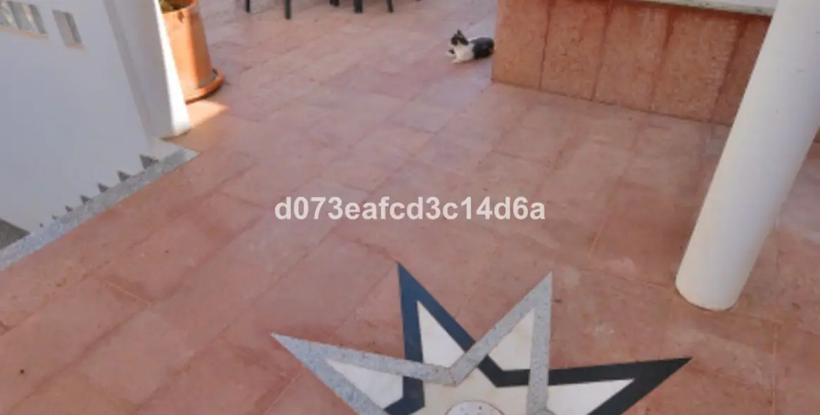Venta de villa independiente en Ronda 82