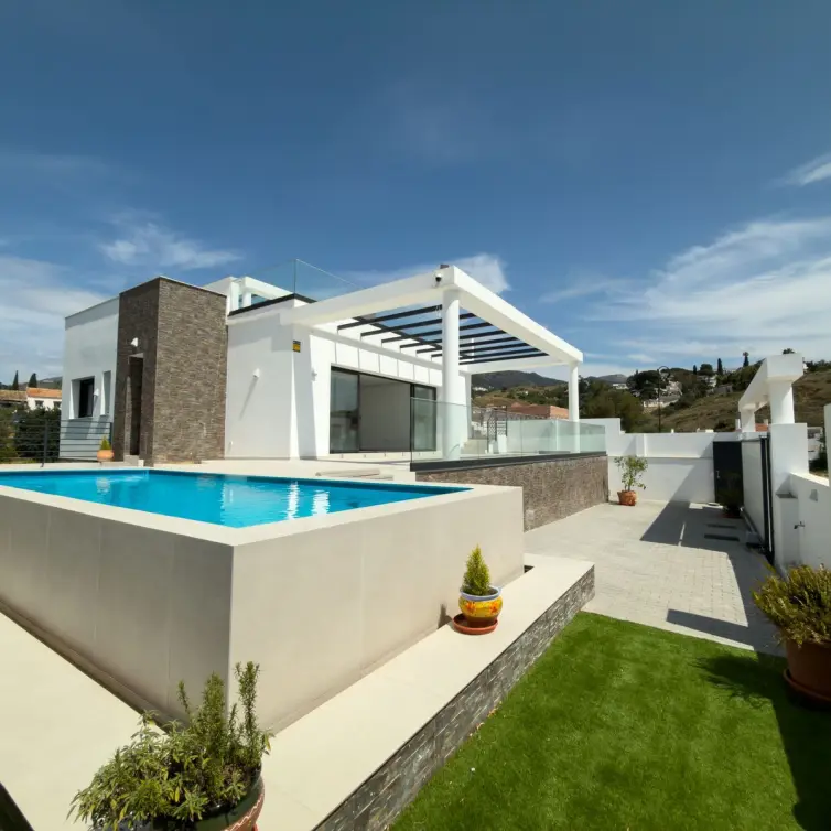 Sale of detached villa in Mijas