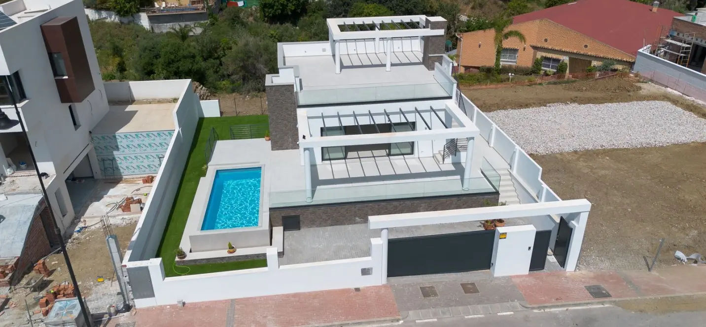 Sale of detached villa in Mijas 1