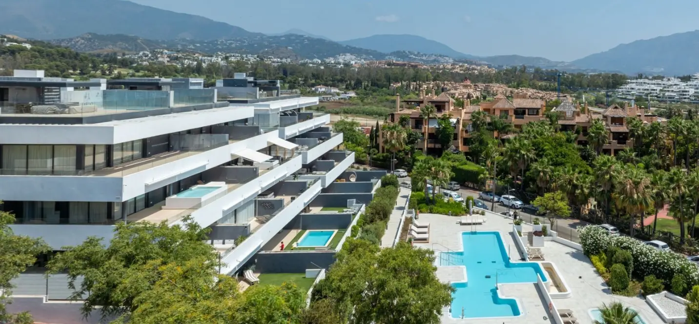 Venta de apartamento en planta baja en Estepona 4