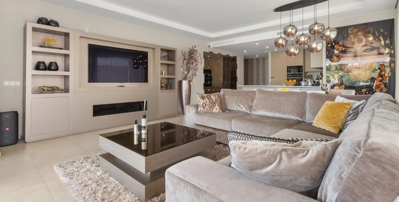 Sale of ground floor apartment in Estepona 15
