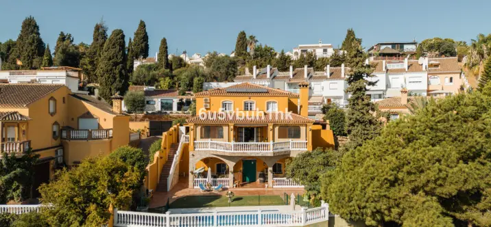 Venta de villa independiente en El Coto 0