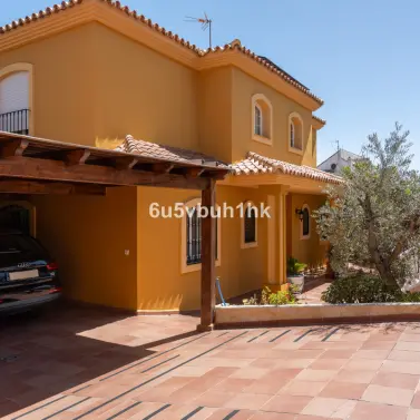 Venta de villa independiente en El Coto