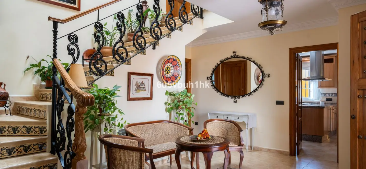 Sale of detached villa in Mijas Costa 1