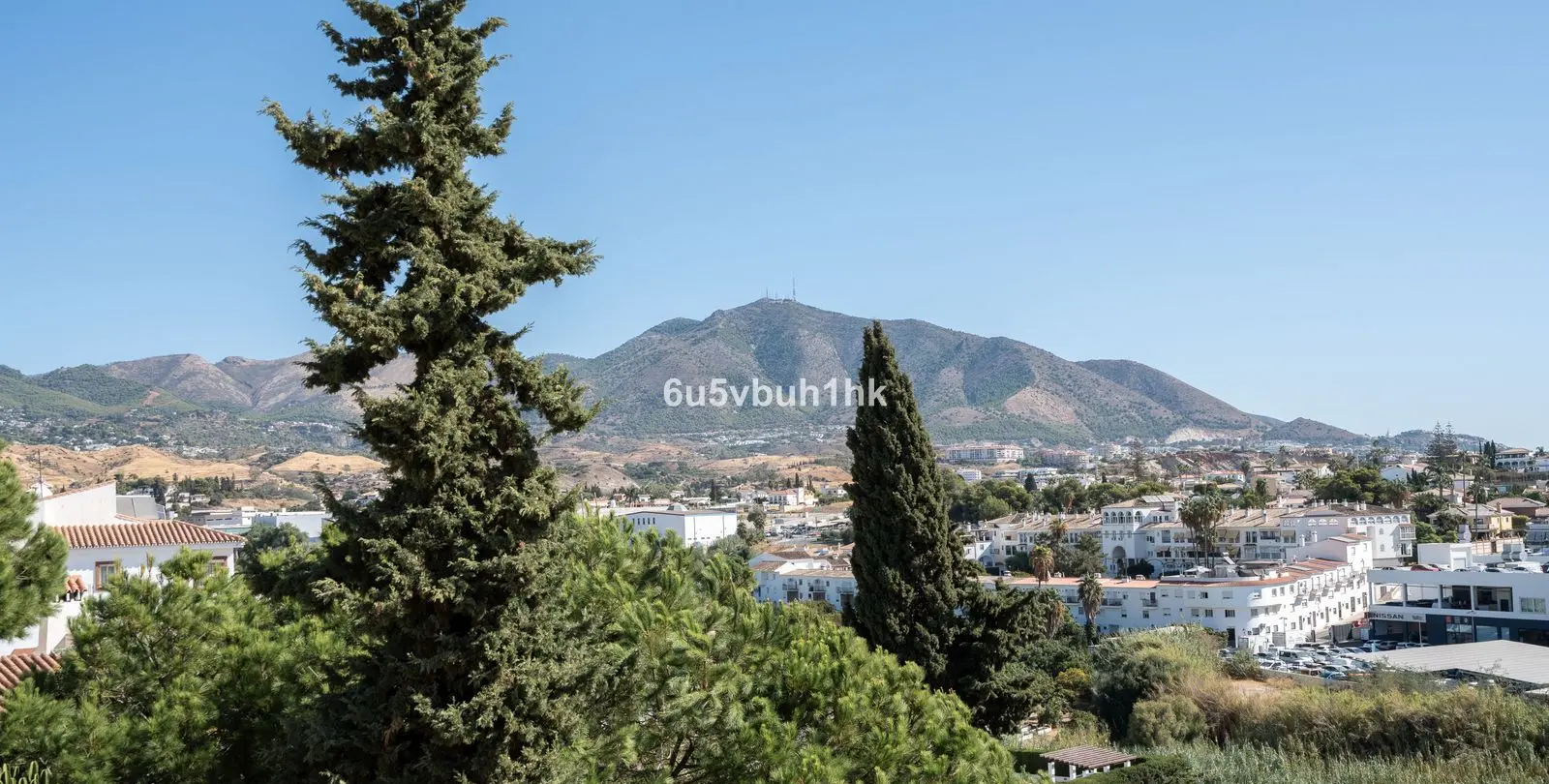 Sale of detached villa in Mijas Costa 24