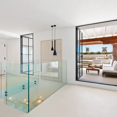 Venta de ático dúplex en La Duquesa