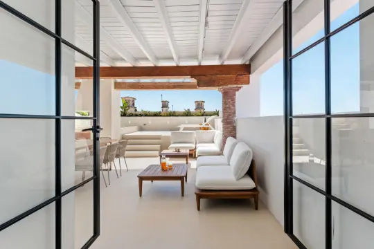 Image 12 thumb