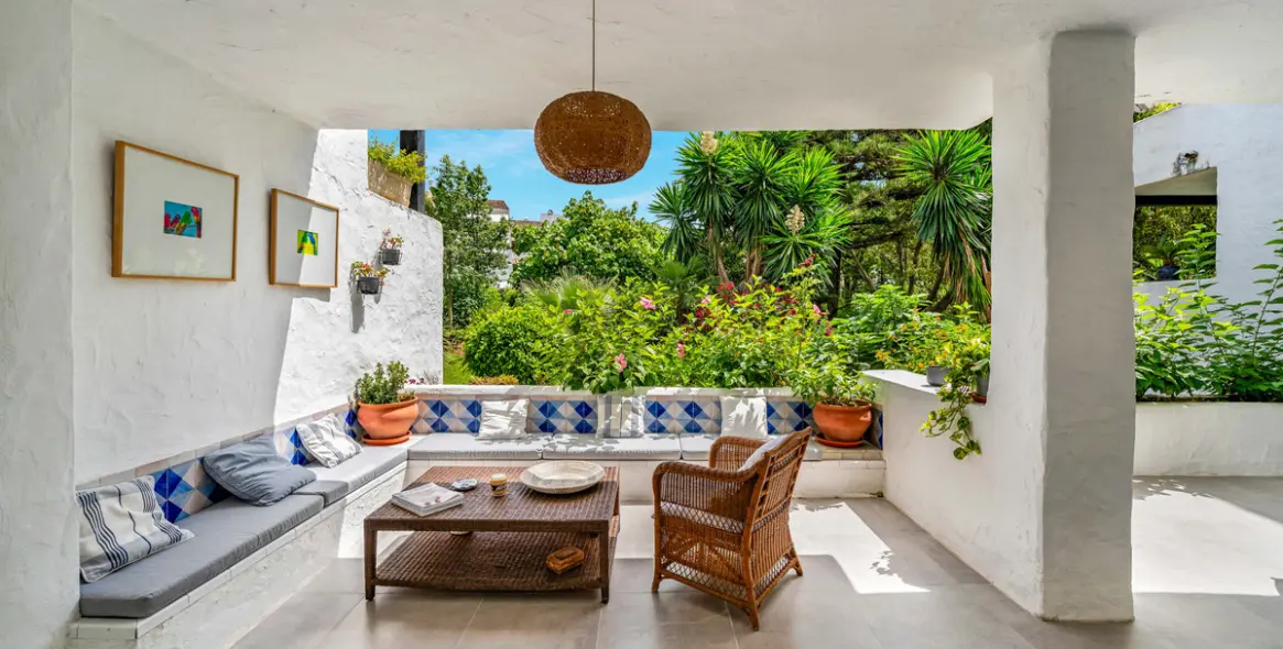 Venta de apartamento en planta baja en The Golden Mile 1