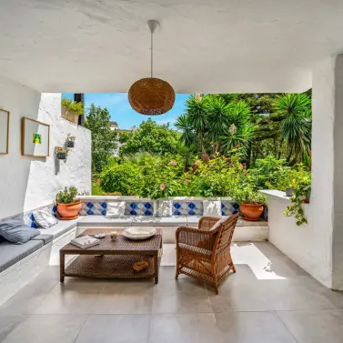 Venta de apartamento en planta baja en The Golden Mile