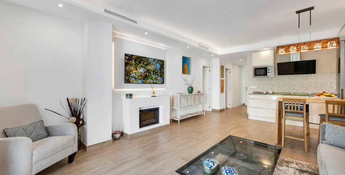 Venta de apartamento en planta baja en The Golden Mile 2