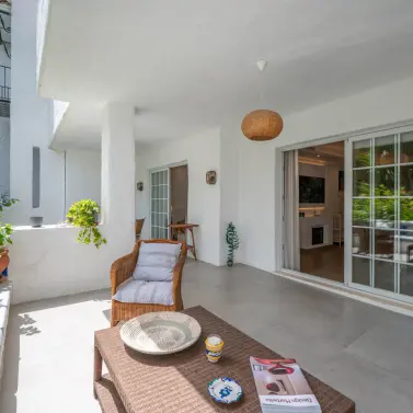 Venta de apartamento en planta baja en The Golden Mile