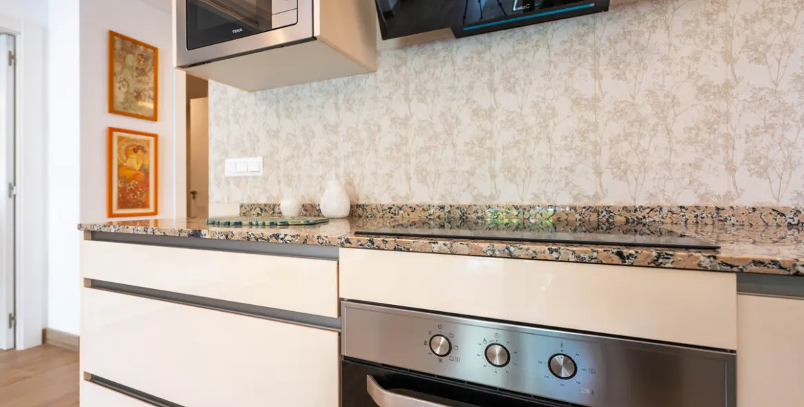 Venta de apartamento en planta baja en The Golden Mile 14