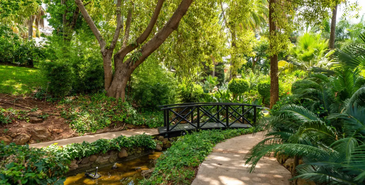 Venta de apartamento en planta baja en The Golden Mile 52