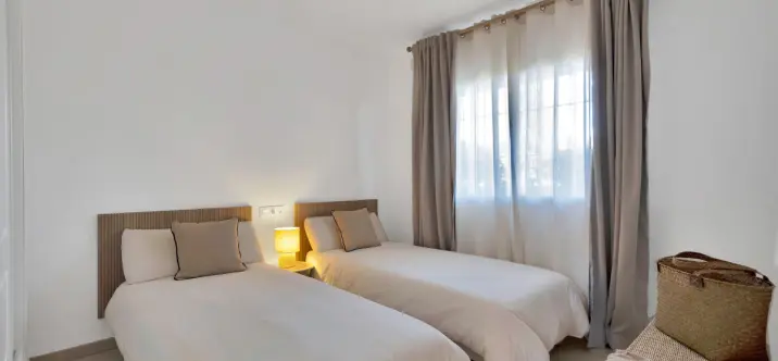 Долгосрочная аренда апартаментов на первом этаже в Marbella Este 4