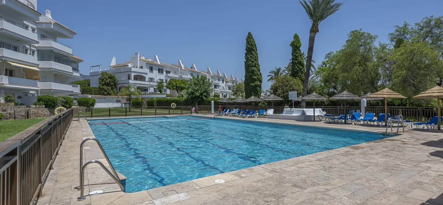 Sale of ground floor apartment in Nueva Andalucía 1