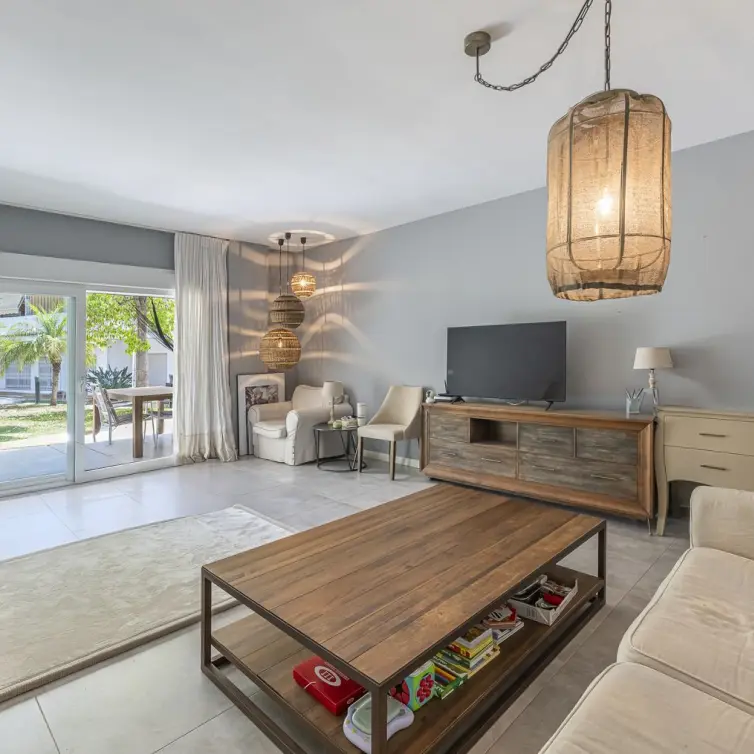 Sale of ground floor apartment in Nueva Andalucía
