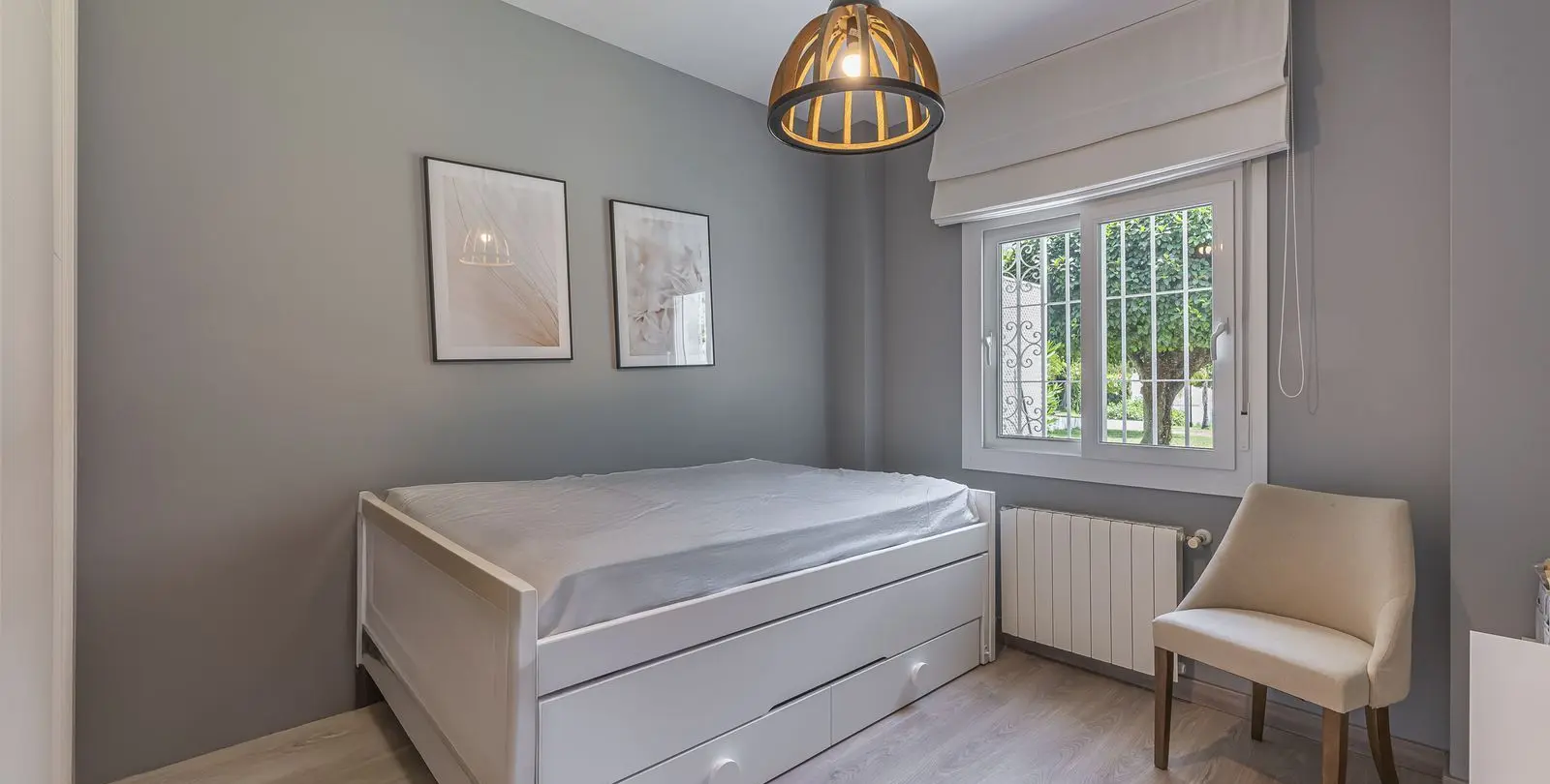 Sale of ground floor apartment in Nueva Andalucía 11