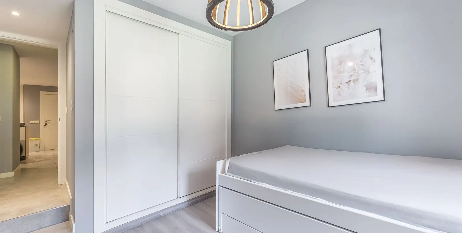 Sale of ground floor apartment in Nueva Andalucía 12