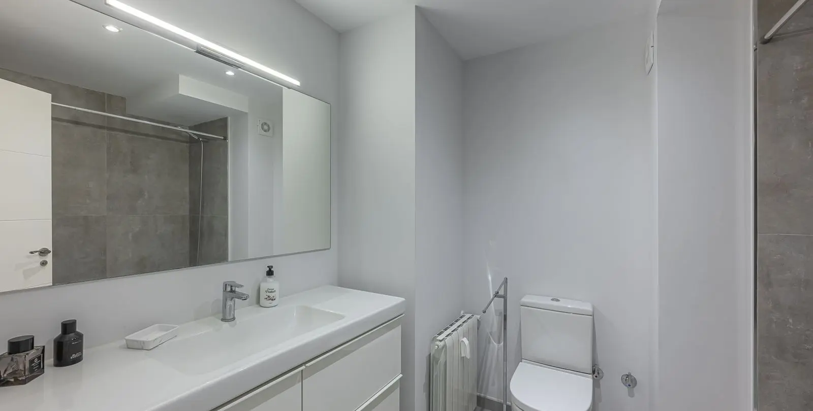 Sale of ground floor apartment in Nueva Andalucía 13
