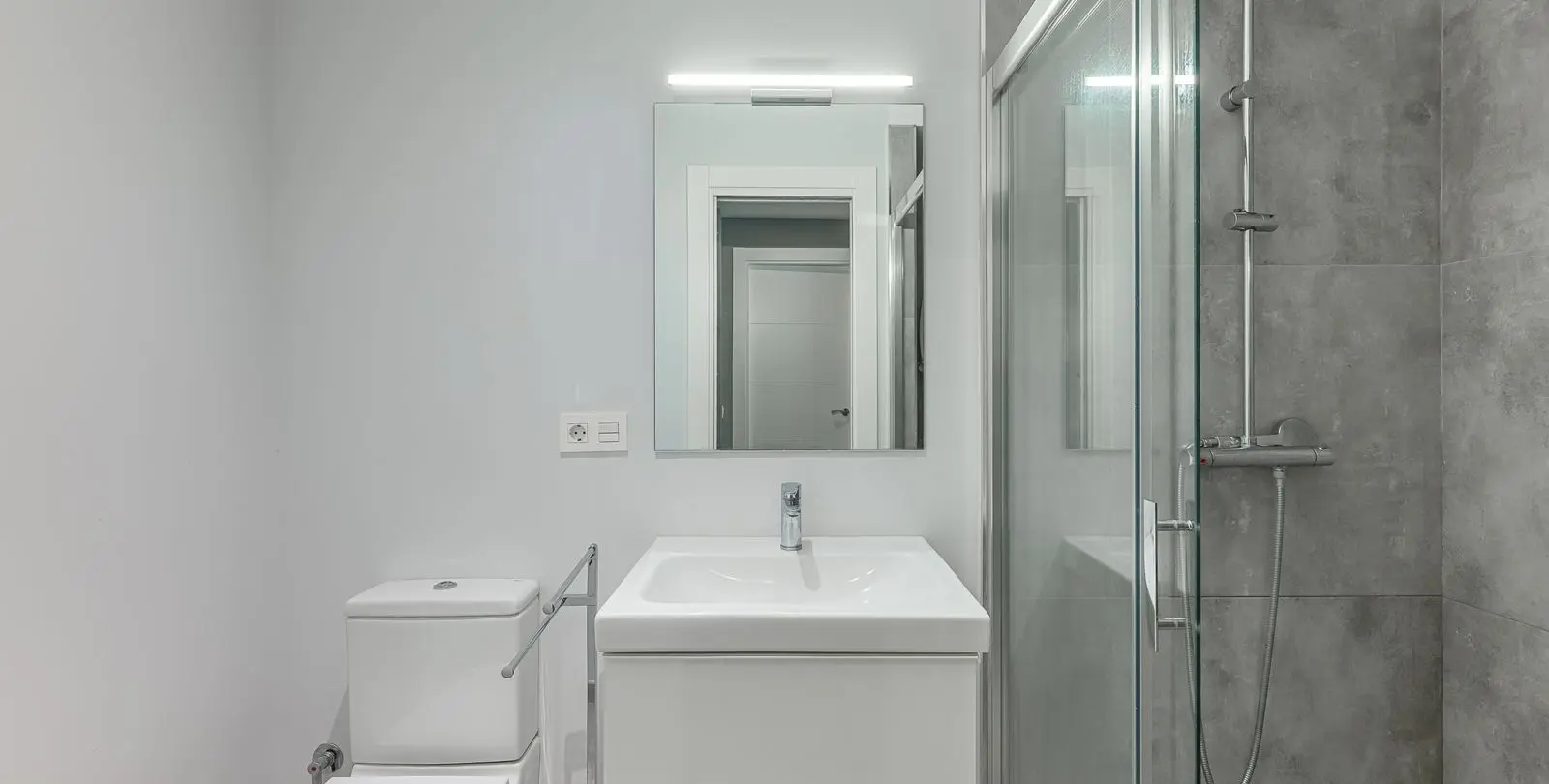 Sale of ground floor apartment in Nueva Andalucía 15