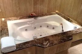 Image 6 thumb