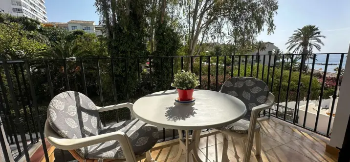 Venta de apartamento en planta media en Benalmadena Costa 1