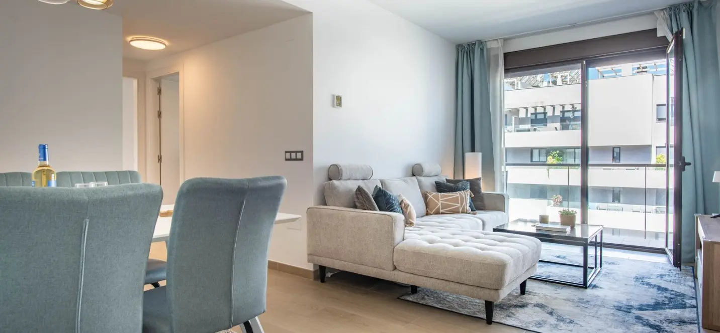 Продажа апартаментов на среднем этаже в Estepona 2