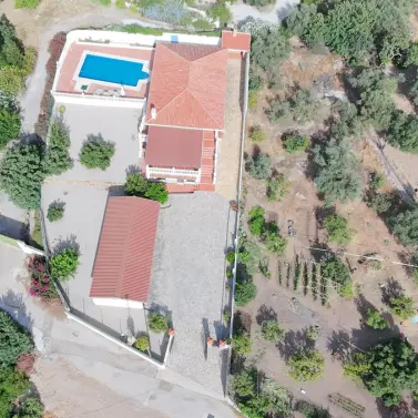 Venta de finca - cortijo en Periana