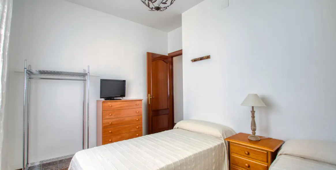 Venta de finca - cortijo en Periana 23