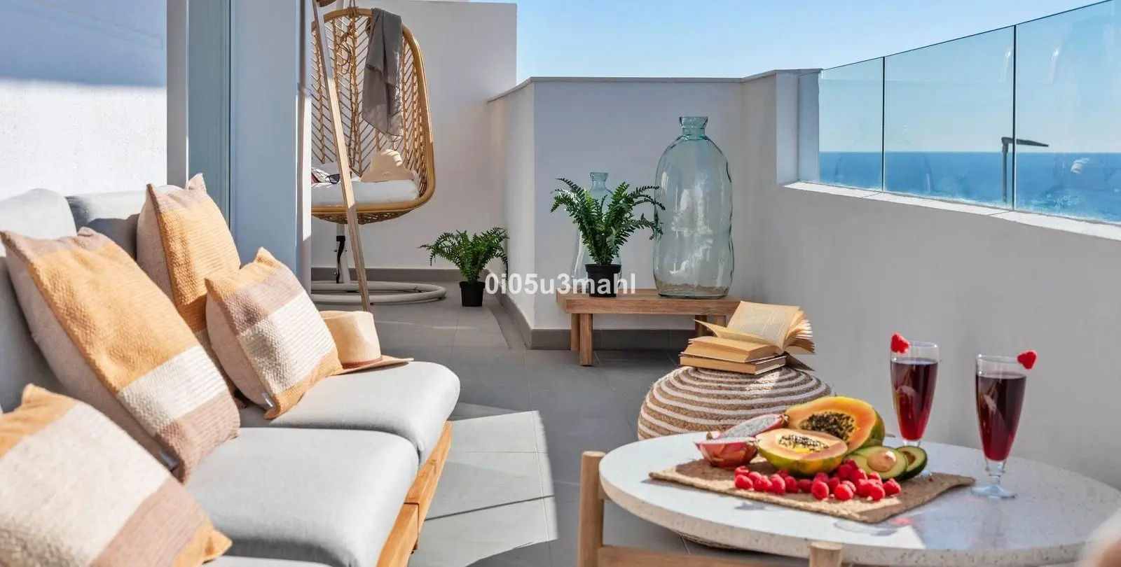Продажа апартаментов на среднем этаже в Rincón de la Victoria 18