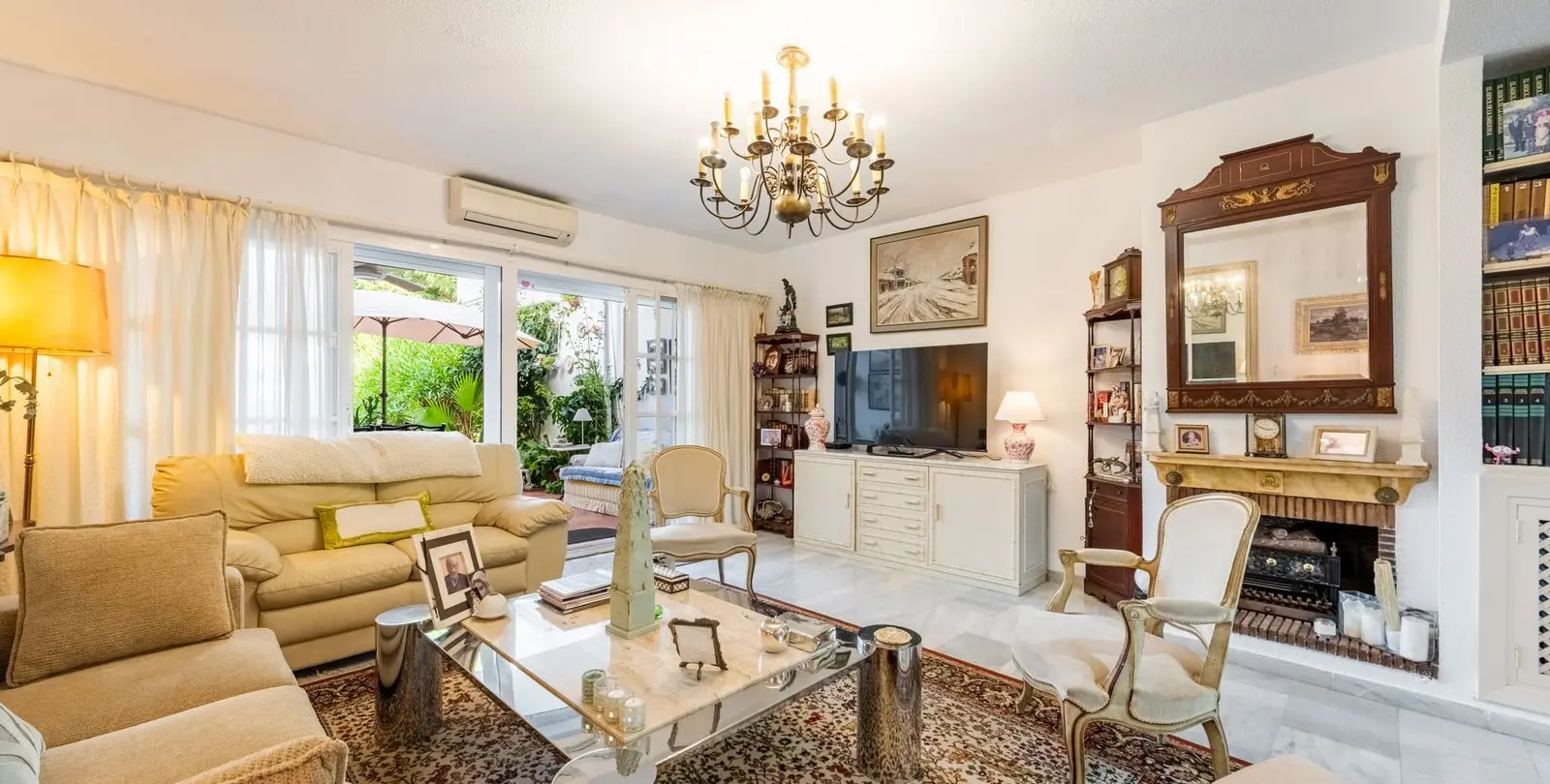 Venta de adosado en Bel Air 6