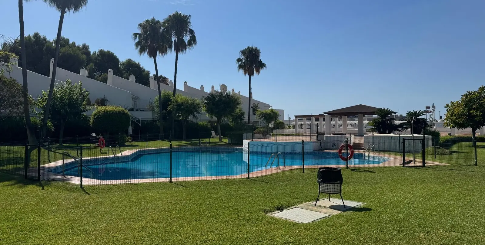 Venta de adosado en Bel Air 25