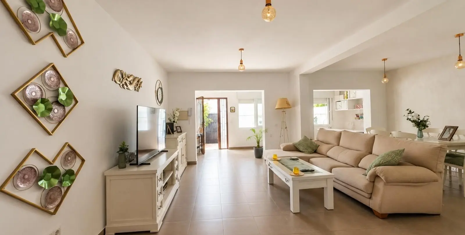 Продажа дома на две семьи в Benalmadena Costa 1