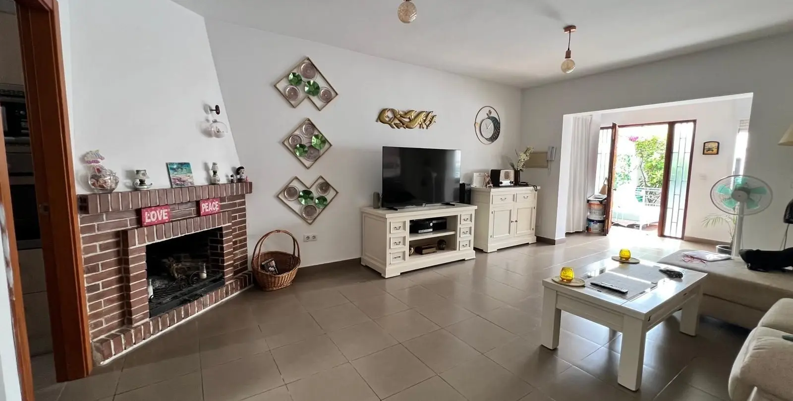 Продажа дома на две семьи в Benalmadena Costa 2