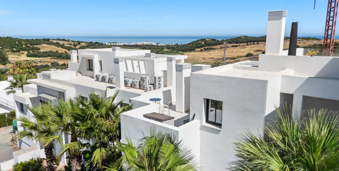 Продажа двухуровневого пентхауса в Estepona 31