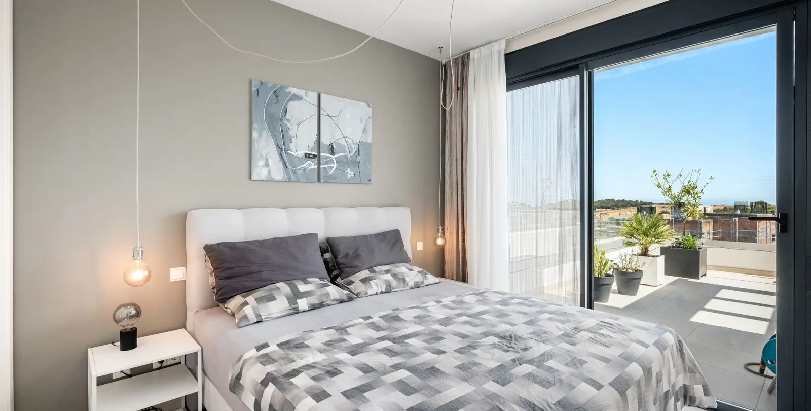 Продажа двухуровневого пентхауса в Estepona 6