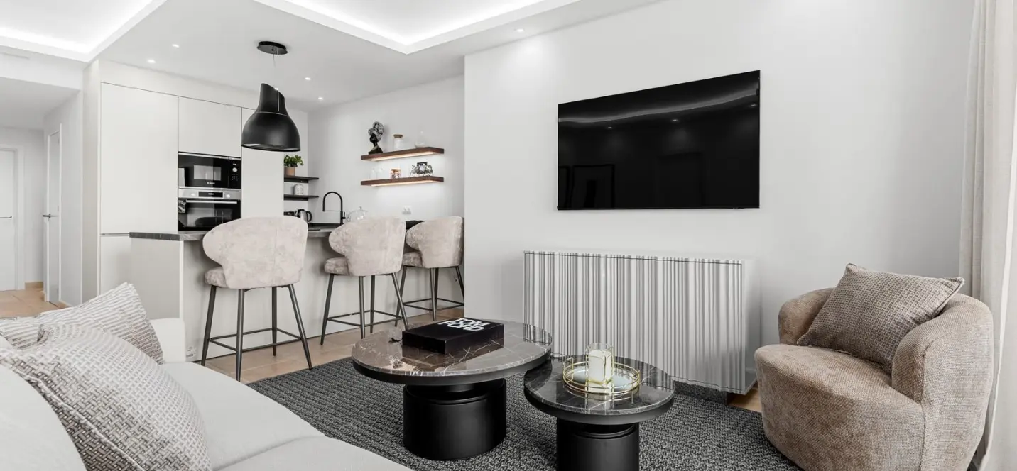 Продажа апартаментов на среднем этаже в Los Flamingos 3