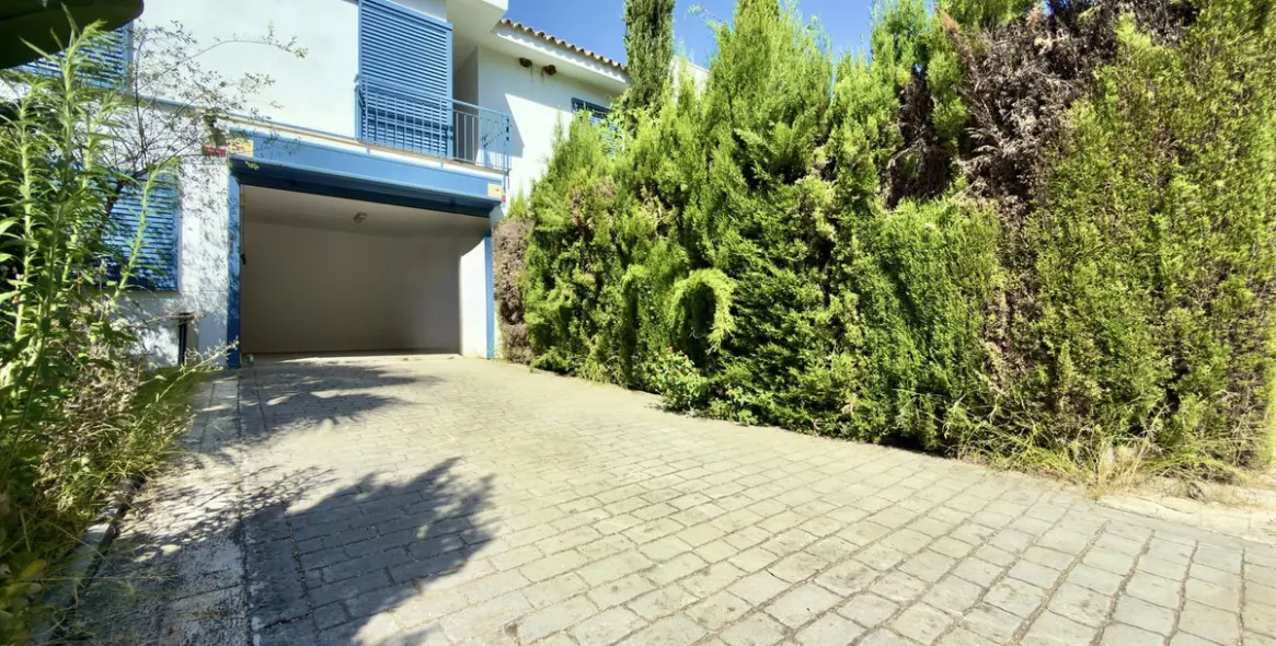 Продажа таунхауса в Nueva Andalucía 81