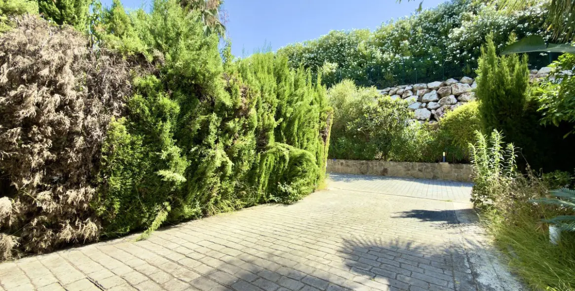 Продажа таунхауса в Nueva Andalucía 85