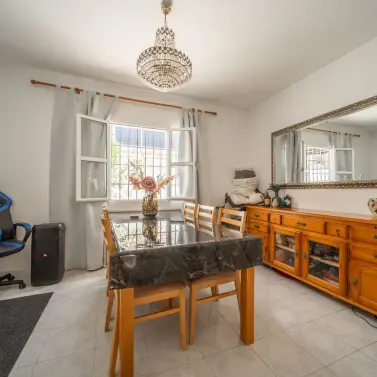 Venta de villa independiente en El Coto