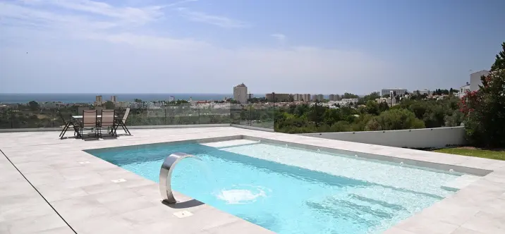 Sale of detached villa in Malaga 2