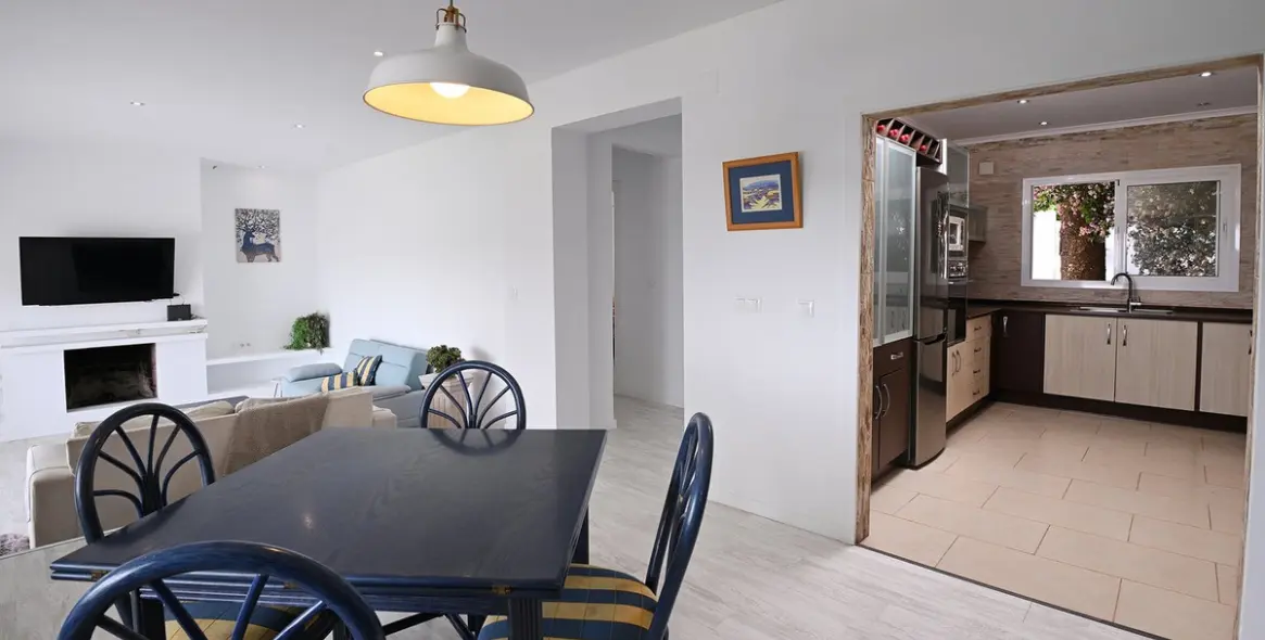 Sale of detached villa in Malaga 7