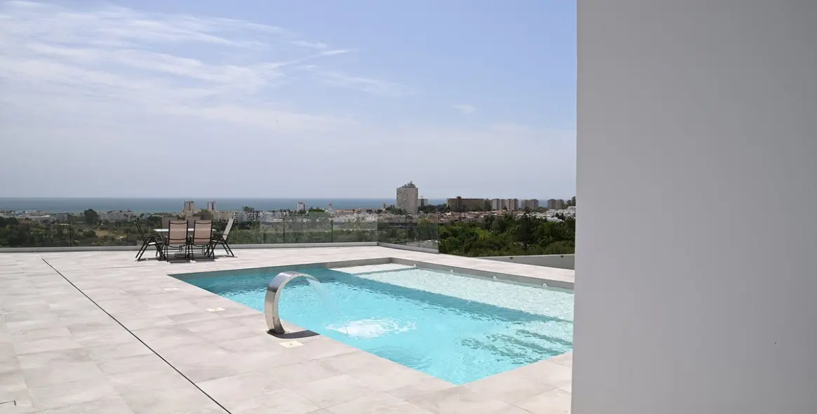 Sale of detached villa in Malaga 22