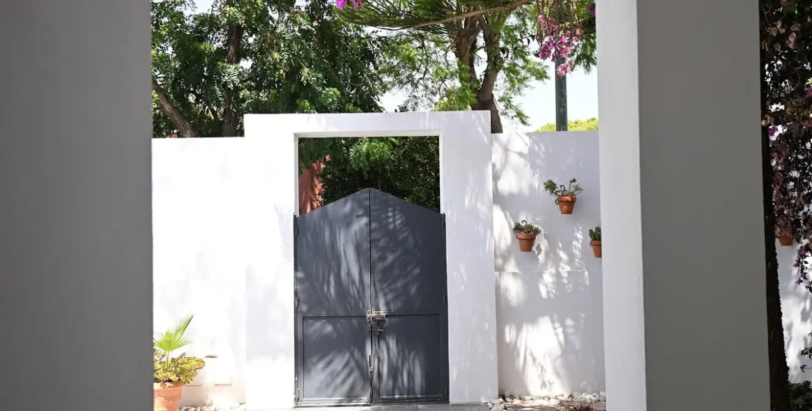 Sale of detached villa in Malaga 32