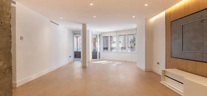 Venta de apartamento en planta media en Málaga Centro 0