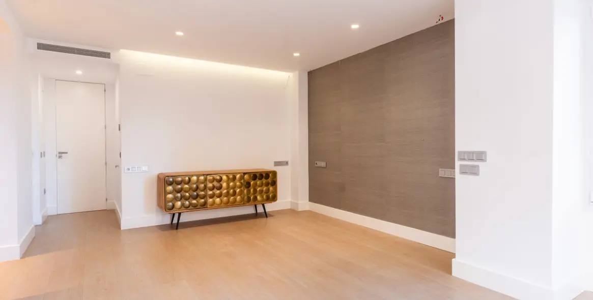 Venta de apartamento en planta media en Málaga Centro 4